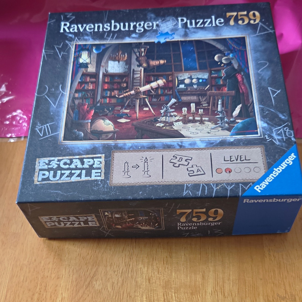Ravensburger EXIT Games Escape Puzzle "The Observatory" 759 Piece MPN 19 956 3